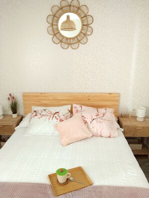 3 bedrooms, iron/ironing board, WiFi