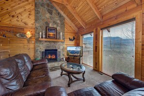 TV connectée, cheminée, baby-foot