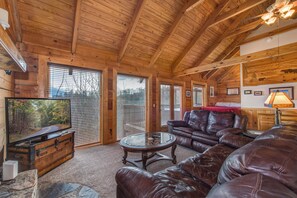 TV connectée, cheminée, baby-foot