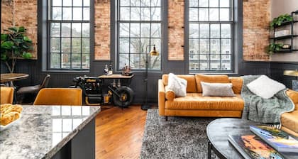 547 Cherry # 201 - The Rookery - Luxe Property