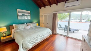 3 slaapkamers, een kluis op de kamer, gratis wifi, beddengoed