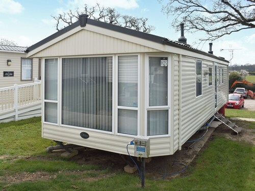 2 bedroom accommodation in Sandown