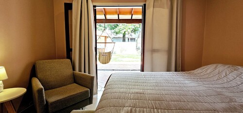 Charming 2-bedroom house with WiFi, AC in wonderful Asunción Paraguay