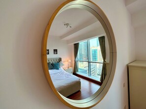 1 bedroom, in-room safe, desk, iron/ironing board