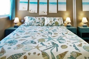 20 habitaciones, escritorio y tabla de planchar con plancha 