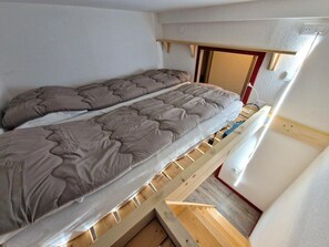 Room - Resort center, 1st floor, balcony, tv, ski locker, 42m², Valfréjus (Valfréjus)