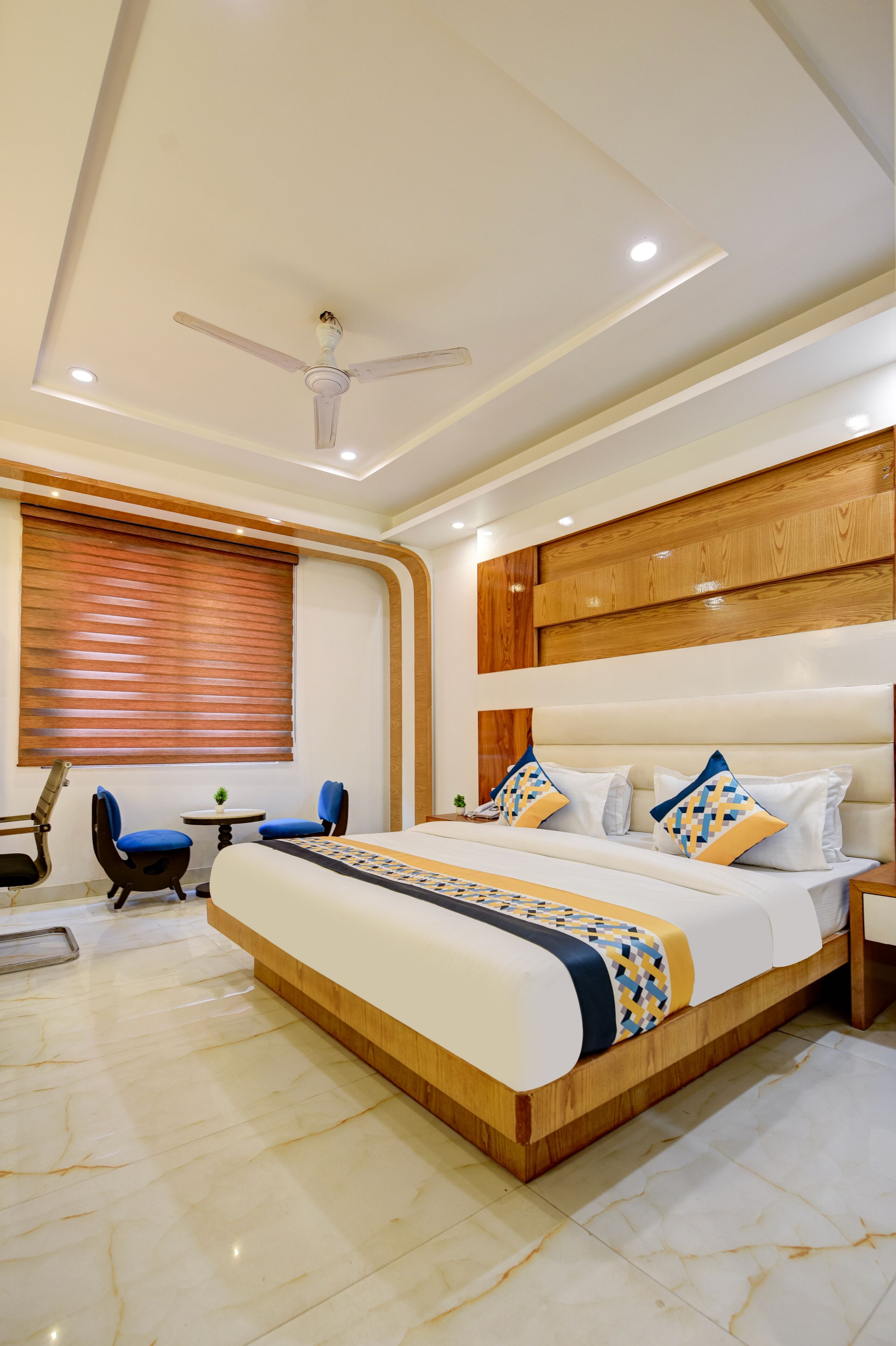 Foto - The York Legacy Hotel - 2 Minutes Walk From New Delhi Railway Station