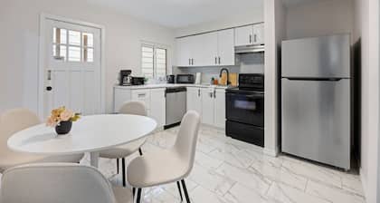 The Serene Walkerville Stay