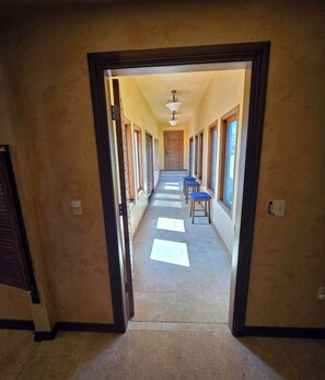 Interior - 7-bedroom MANSION in 4.5 Acres Corpus Christi pool, Tennis court (Corpus Christi)