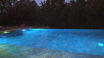 Piscina all'aperto