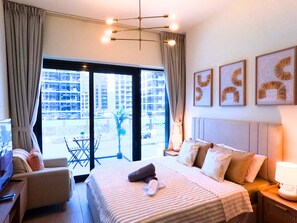 1 bedroom, in-room safe, iron/ironing board, free WiFi