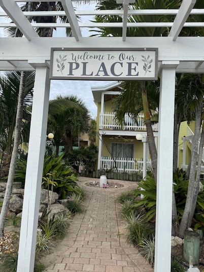 Penguins on the Beach | 2BR Steps to Beach & Downtown w/pool | Unit 3