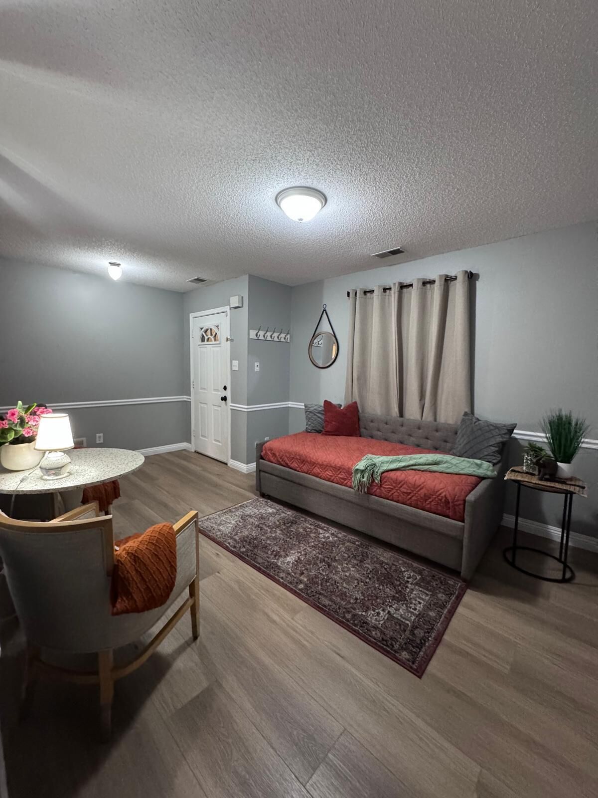 Smart-tv en een open haard