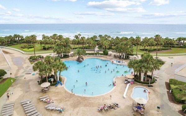 Innenpool, Außenpool