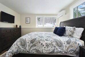 1 bedroom, iron/ironing board, WiFi