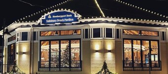 Recently renovated Oceanfront 3-bedroom cottage on Salisbury Beach.