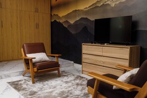 Interior - Cosy Japandi Style 3BR Apt Central Victoria Island (Lagos)