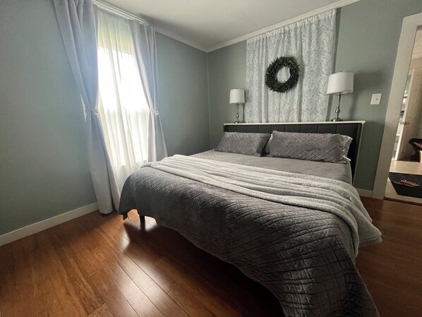 1 bedroom, iron/ironing board, travel cot, WiFi