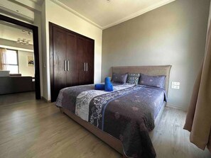 1 chambre, fer et planche à repasser, Wi-Fi, draps fournis