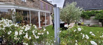 KERYVONNE, FAMILY HOME