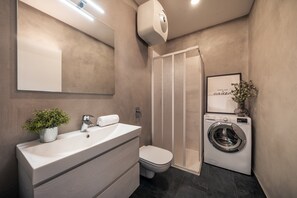 Shower, towels - 731A Apartment Aurora (Merano)