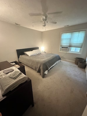 1 habitación, wifi y ropa de cama