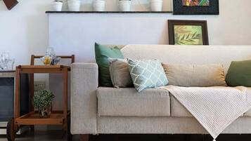 Basic Apartment | Living area | TV