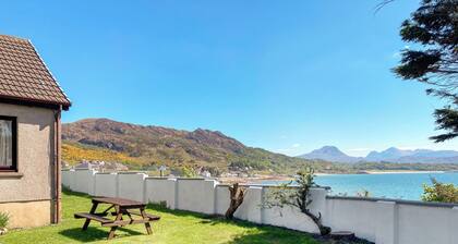 6 bedroom accommodation in Gairloch