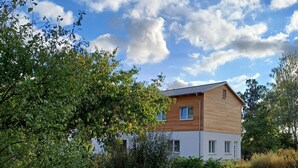 Uklassifisert bilde, 3 av 16, knapp