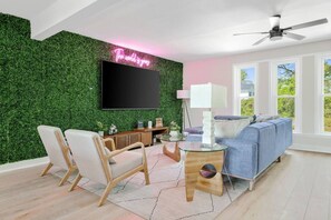 Fernseher