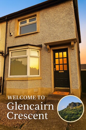 Stylish & Cozy 2-Bed Entire Home in Belfast City with WiFi