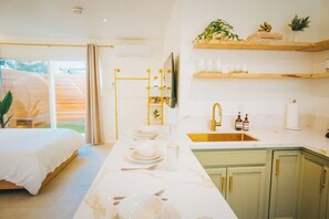 1 habitación, wifi y ropa de cama 