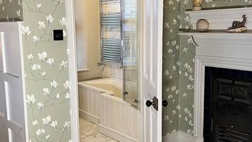 Superior Double Room, Hill View | Bathroom | Separate bathtub and shower, free toiletries, hair dryer, towels
