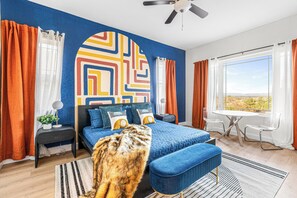 6 habitaciones, tabla de planchar con plancha, wifi y ropa de cama 