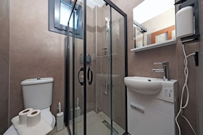 Standard Single Room | Egyptian cotton sheets, premium bedding, minibar, in-room safe