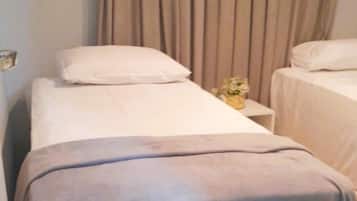 Apartamento básico | 2 quartos, Wi-Fi de cortesia