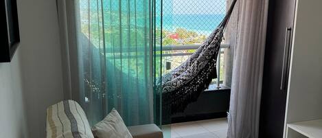 베이직 아파트 | 거실 공간 | TV