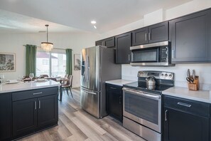 Fridge, microwave, oven, stovetop - Luxe Oasis! Heated Pool, Spa, Theater, Game room, Sauna & Gym! (Mesa)
