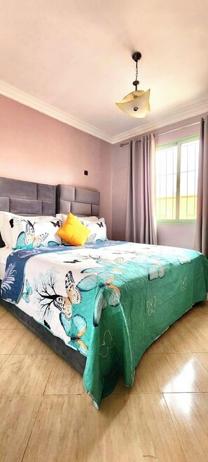 2 bedrooms, iron/ironing board, WiFi, bed sheets