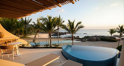 Punta Majahua by Property Rental Club