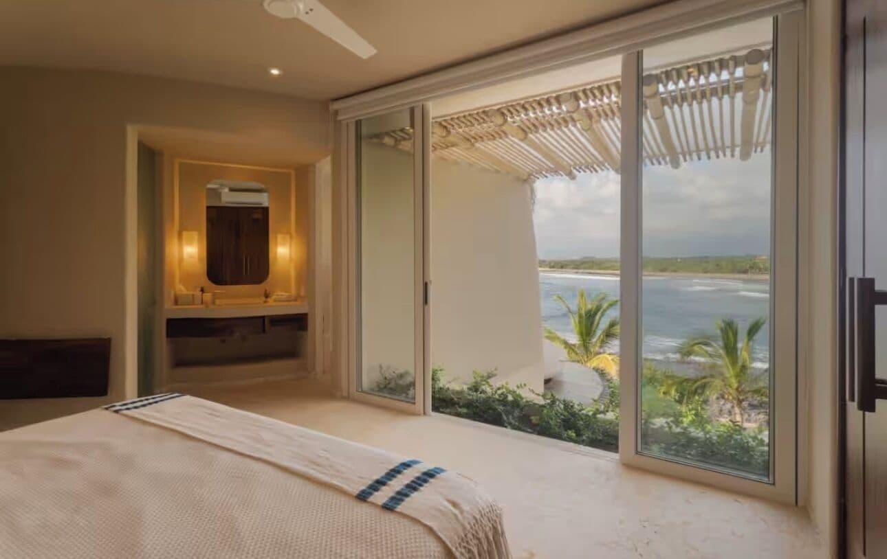 In-room safe, laptop workspace, blackout drapes, free WiFi