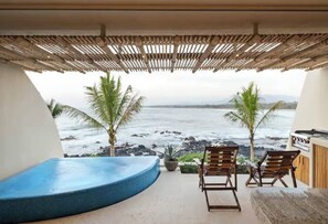 Family Condo, Ocean View, Beachfront | Terrace/patio