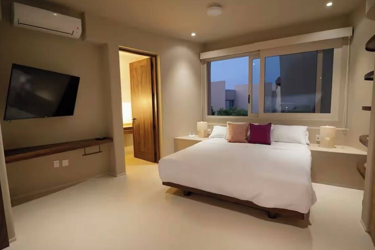 Comfort appartement, 2 slaapkamers, uitzicht op zee, aan zee | 2 slaapkamers, een kluis op de kamer, een laptopwerkplek