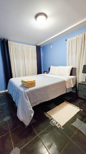 2 bedrooms, bed sheets