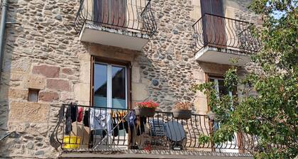 Charmant T4 duplex coeur de village