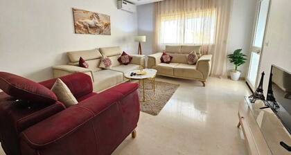Charming 2-bedroom apartment in delightful La Marsa with AC, WiFi