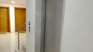 Uklassifisert bilde, 4 av 11, knapp