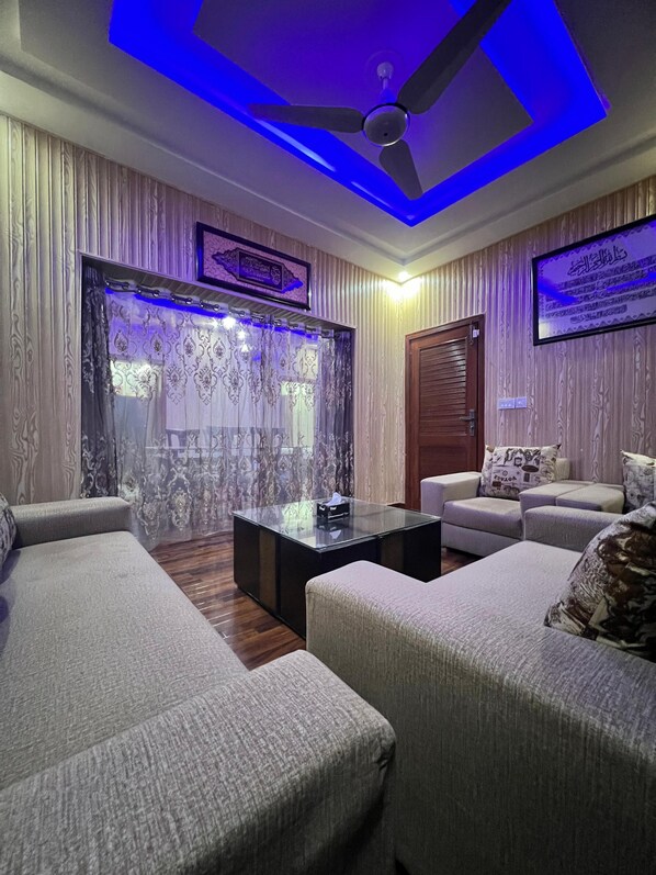 Interior - Haven Lodge, Cozy 3BR Entire Home with Lounge, Drawing, Dining & Kitchen (Islamabad)