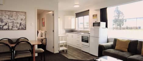Chambre Triple Familiale | 1 chambre, espace de travail pour ordinateur portable