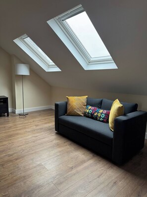 Apartment, 1 Bedroom | Living area - London 1 bed Beautiful Flat Great Location (London)
